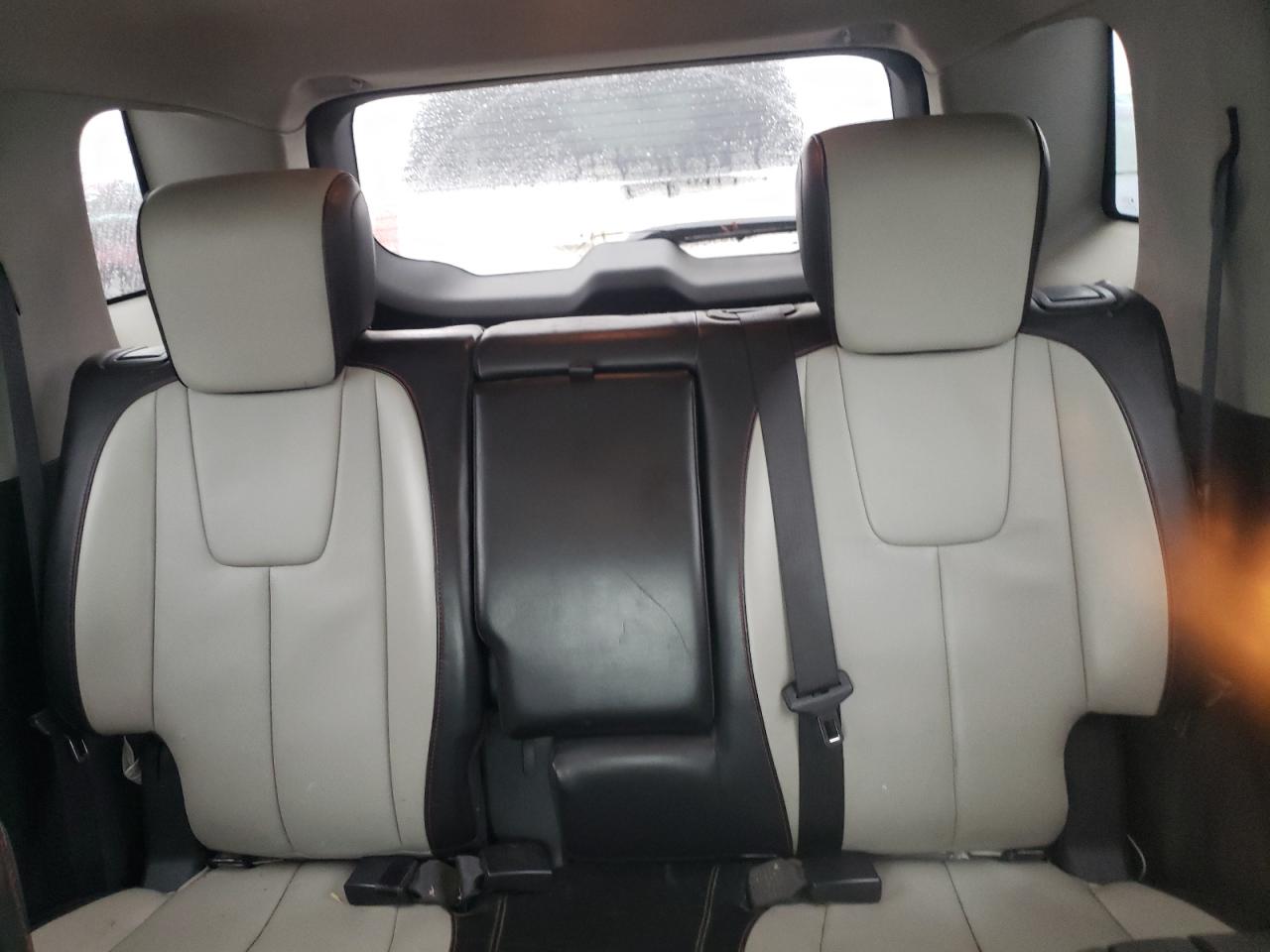 2010 GMC Terrain - Image 10