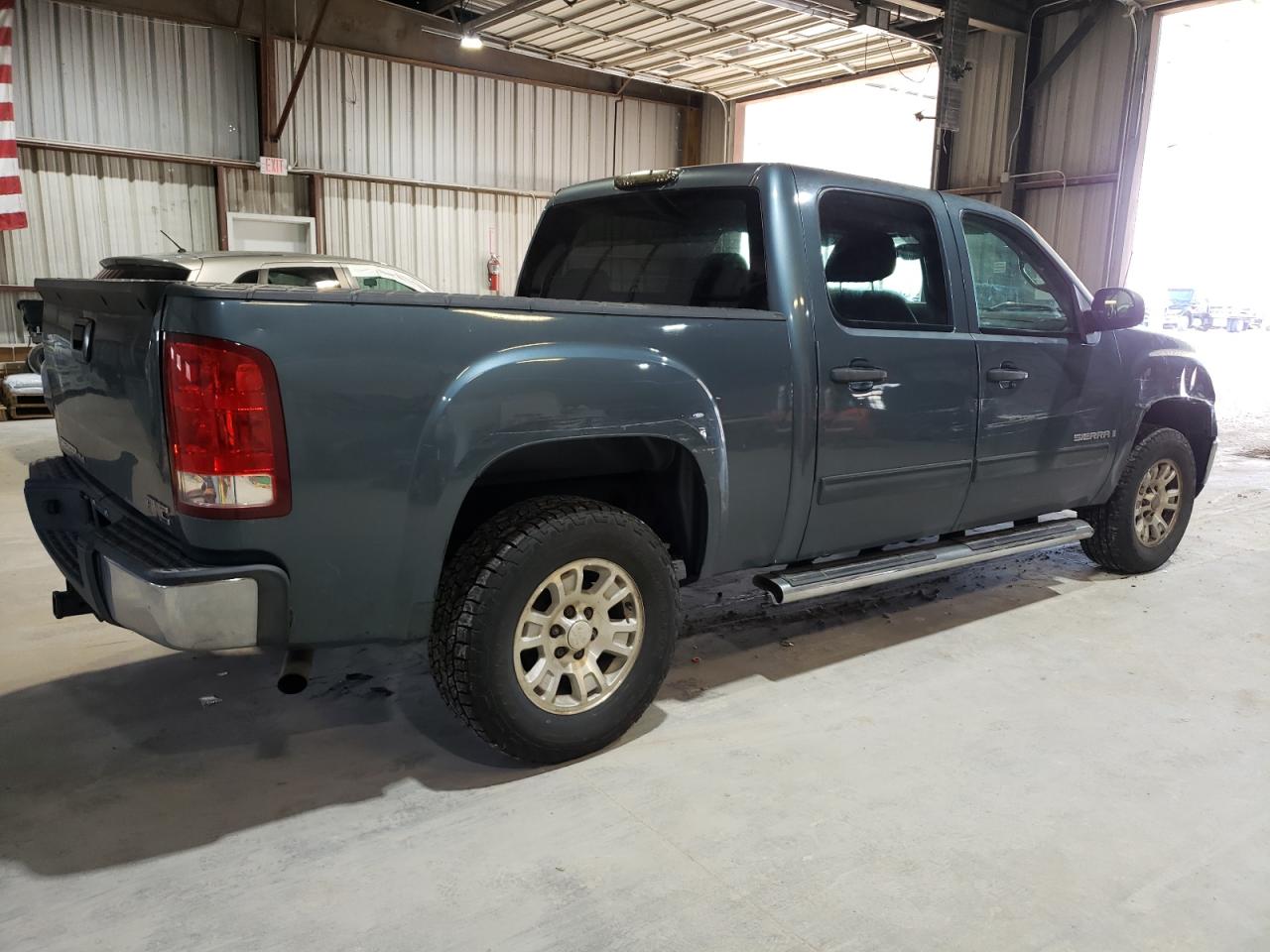 2007 GMC Sierra - Image 3