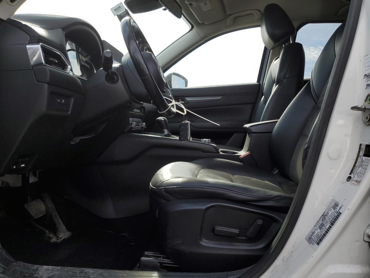 2021 Mazda CX-5 - Image 7