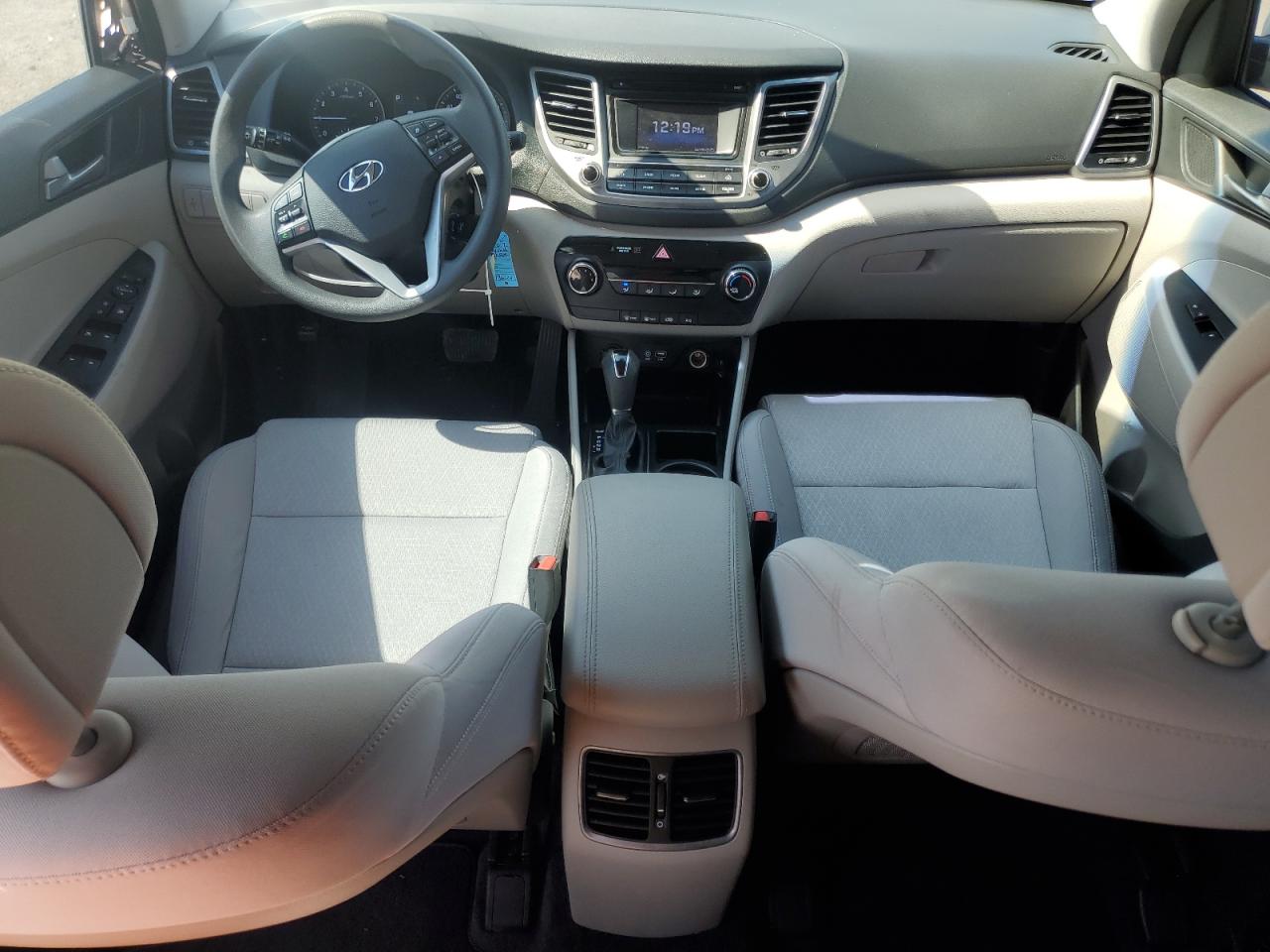 2017 Hyundai Tucson - Image 8