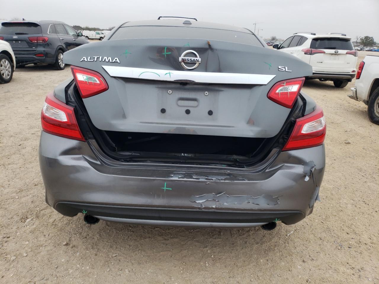 2017 Nissan Altima - Image 6
