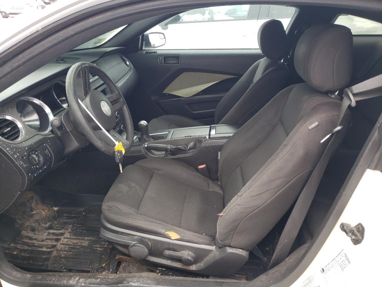 2012 Ford Mustang - Image 7
