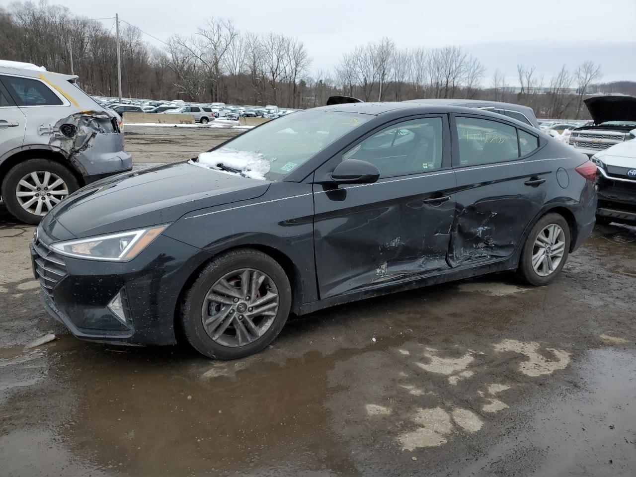 2020 Hyundai Elantra - Image 1