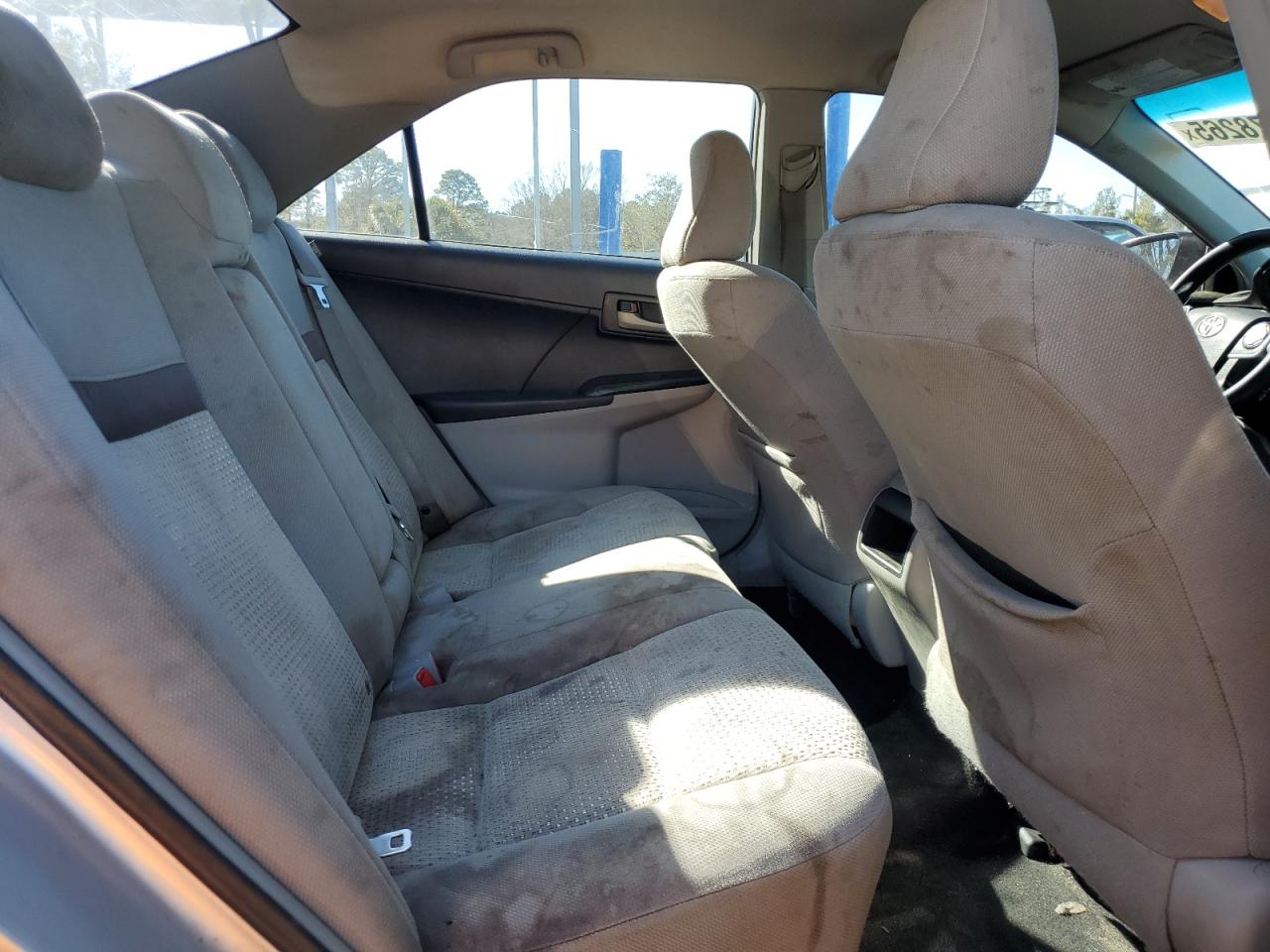 2014 Toyota Camry - Image 10