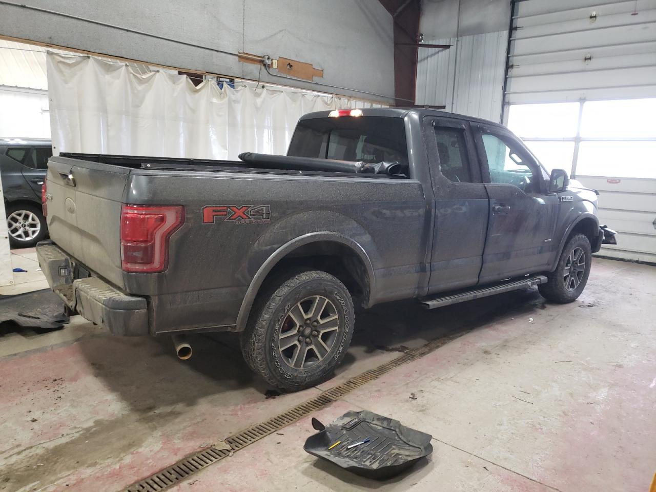 2015 Ford F-150 - Image 3