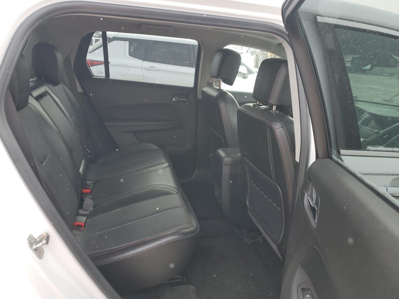 2017 GMC Terrain - Image 11
