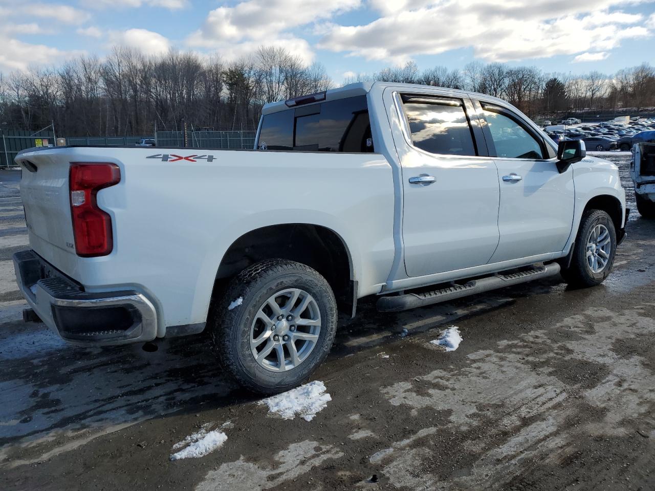 2019 Chevrolet Silverado - Image 3