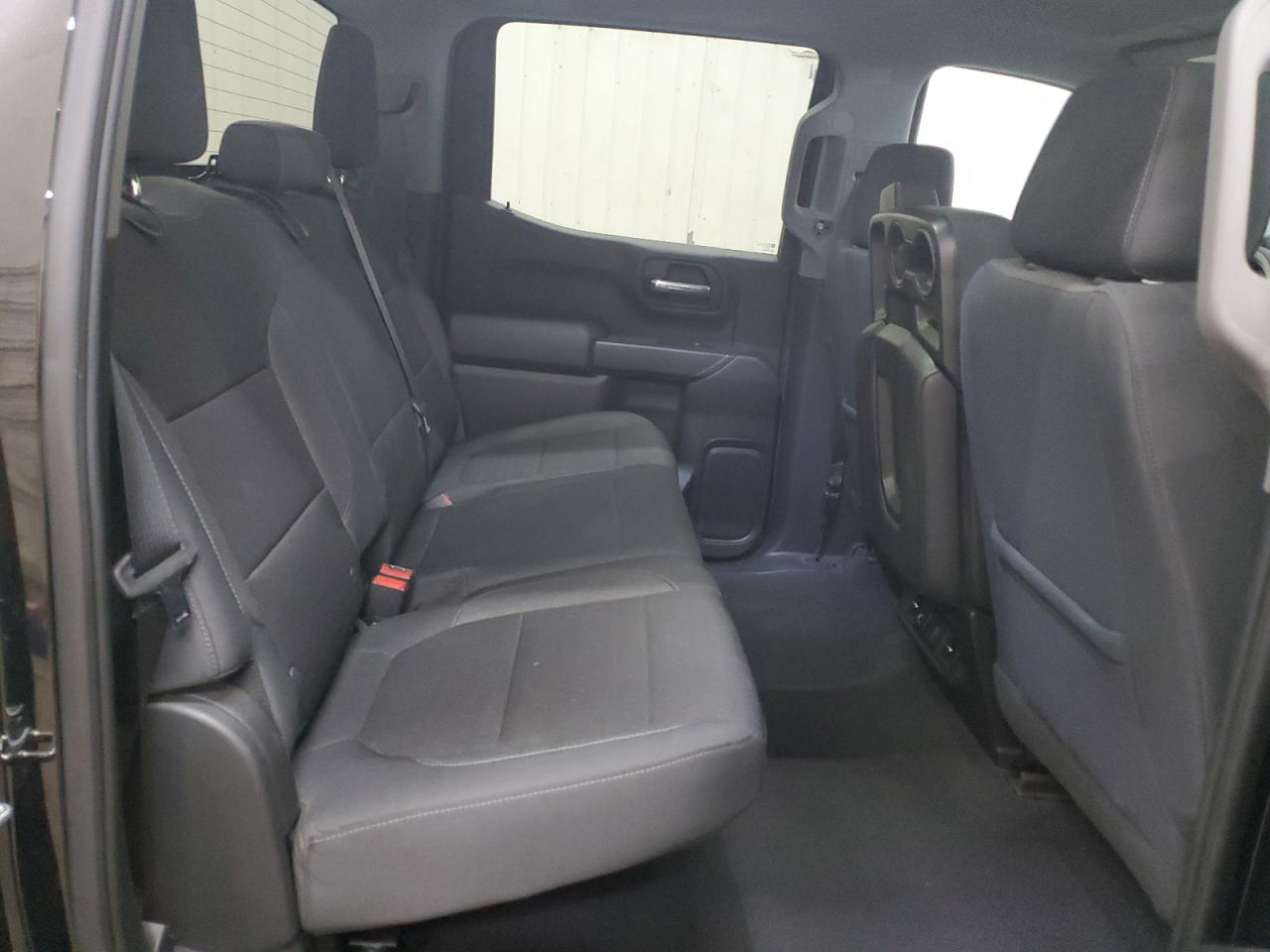 2019 Chevrolet Silverado - Image 10