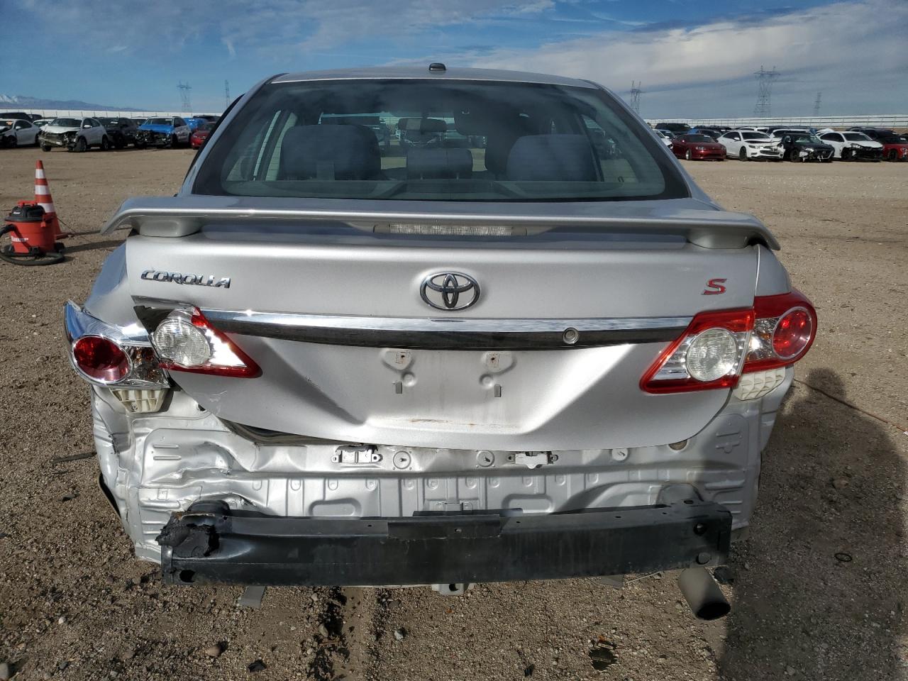 2011 Toyota Corolla - Image 6
