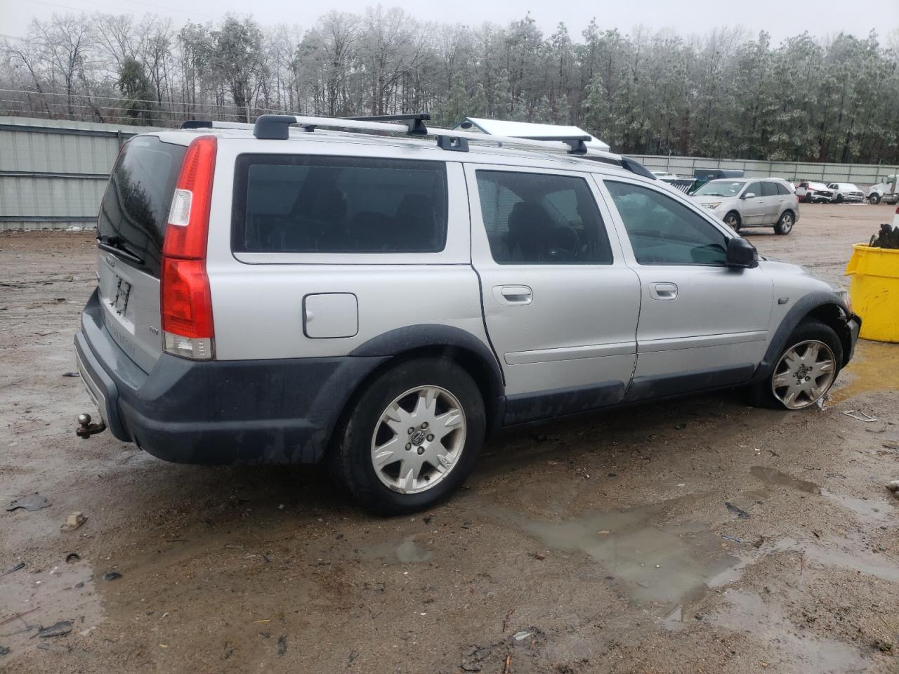 2006 Volvo XC70 - Image 3