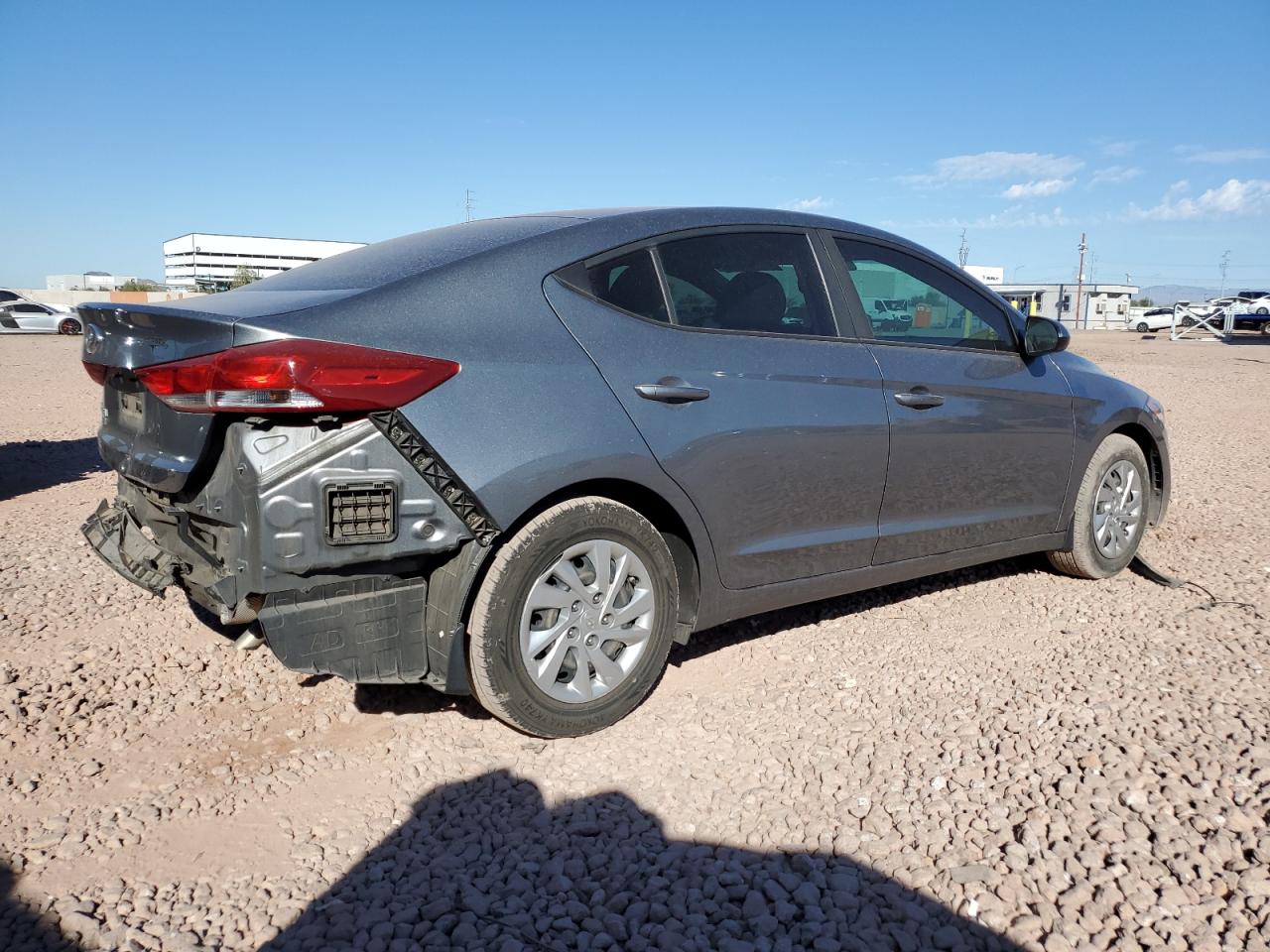 2018 Hyundai Elantra - Image 3