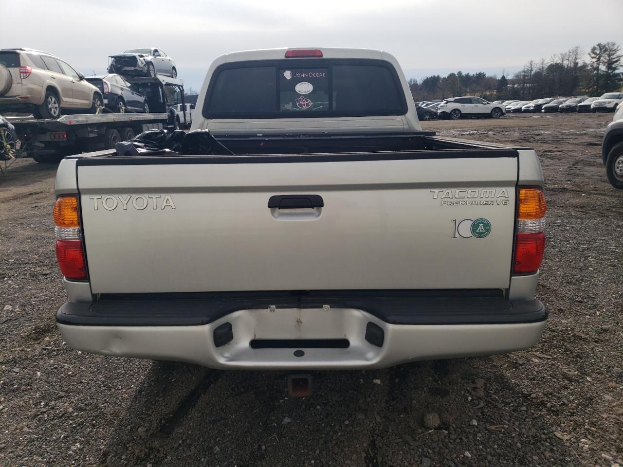 2004 Toyota Tacoma - Image 6