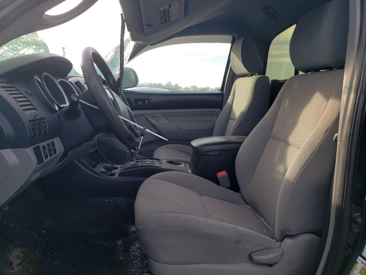 2012 Toyota Tacoma - Image 7