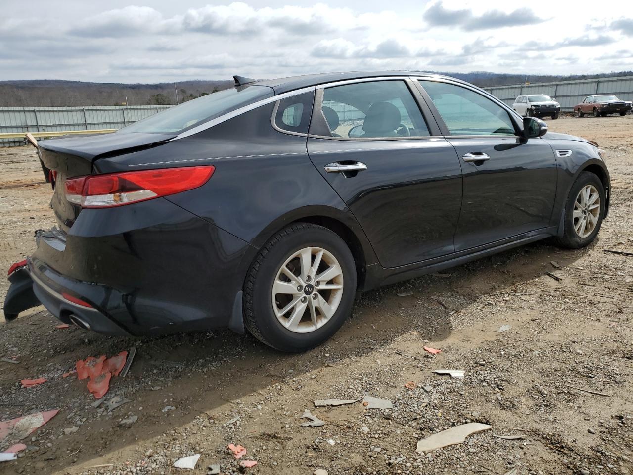 2018 Kia Optima - Image 3