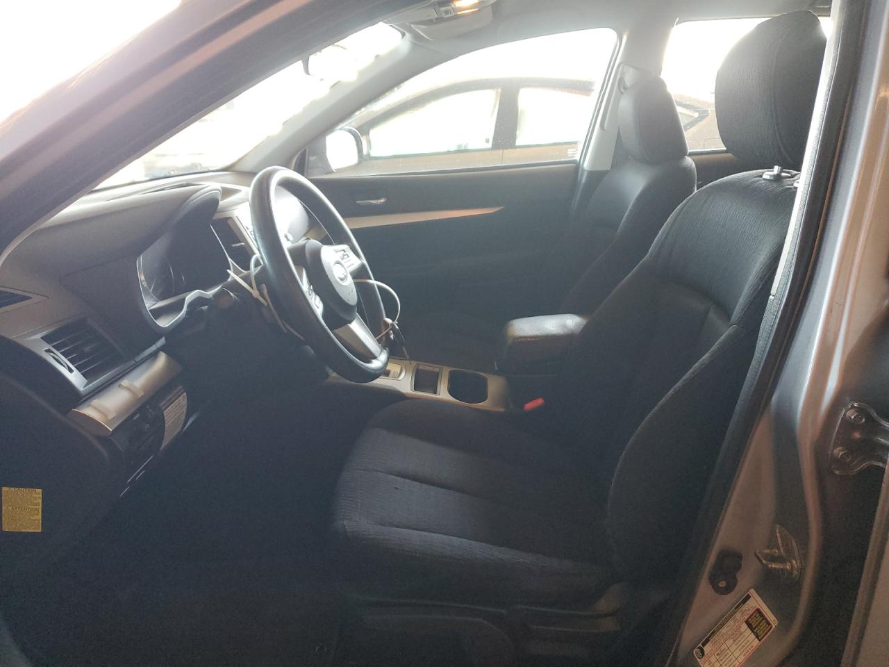 2011 Subaru Outback - Image 7