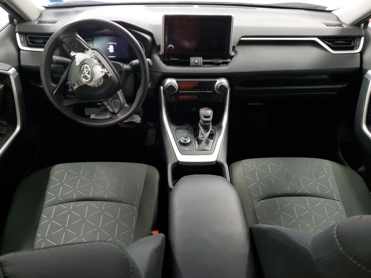 2023 Toyota RAV 4 - Image 8