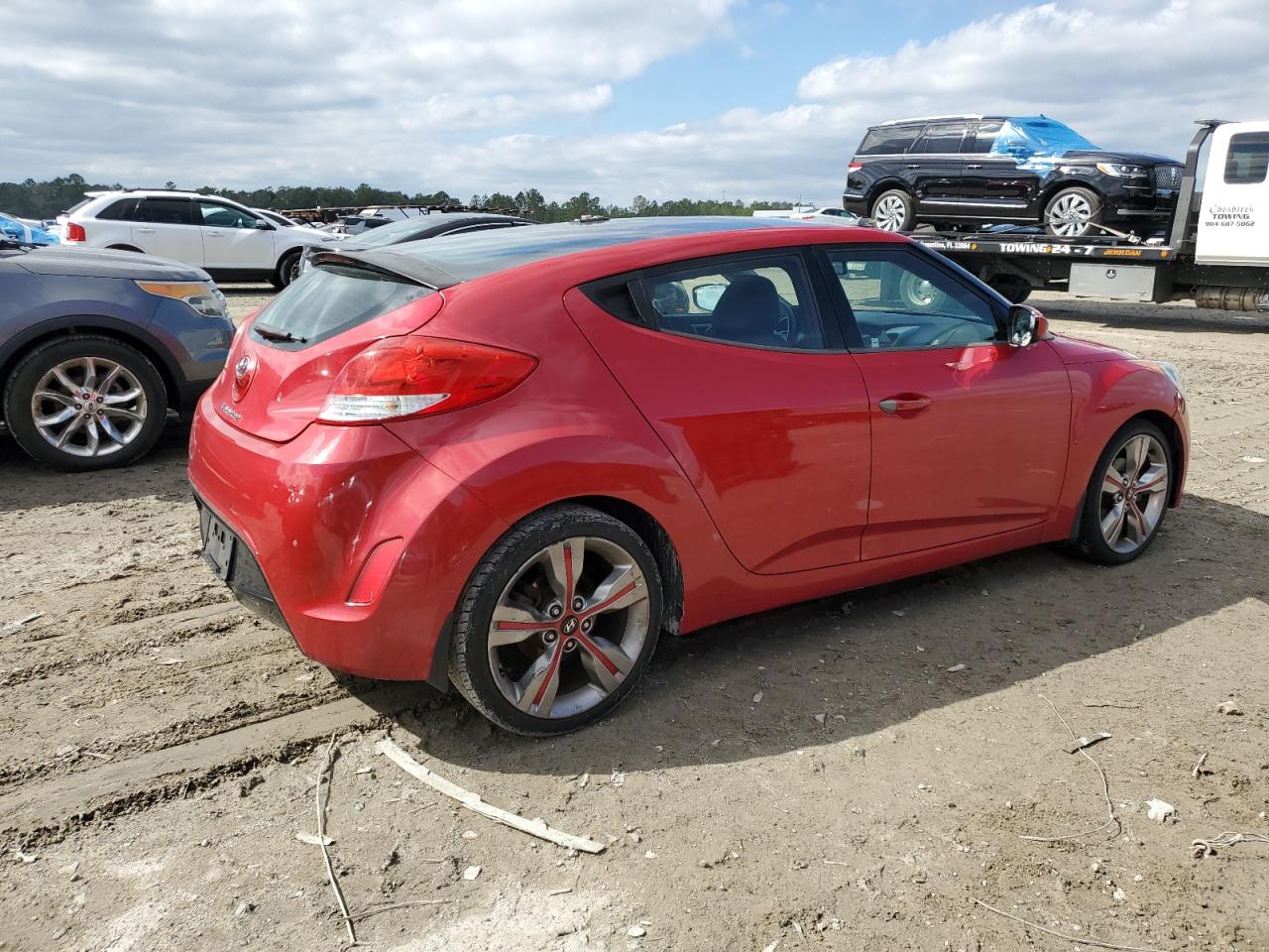 2013 Hyundai Veloster - Image 3
