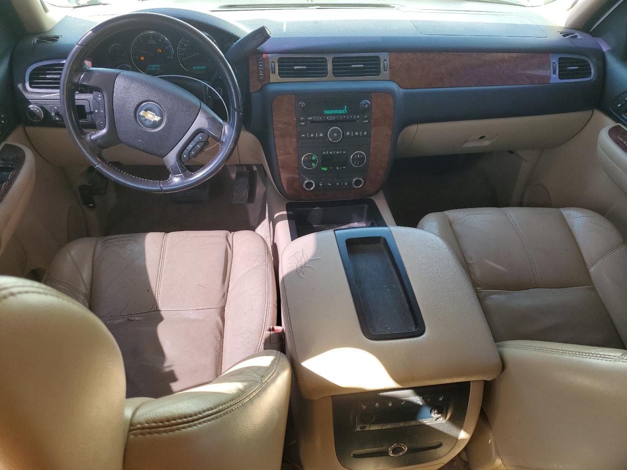 2007 Chevrolet Tahoe - Image 8