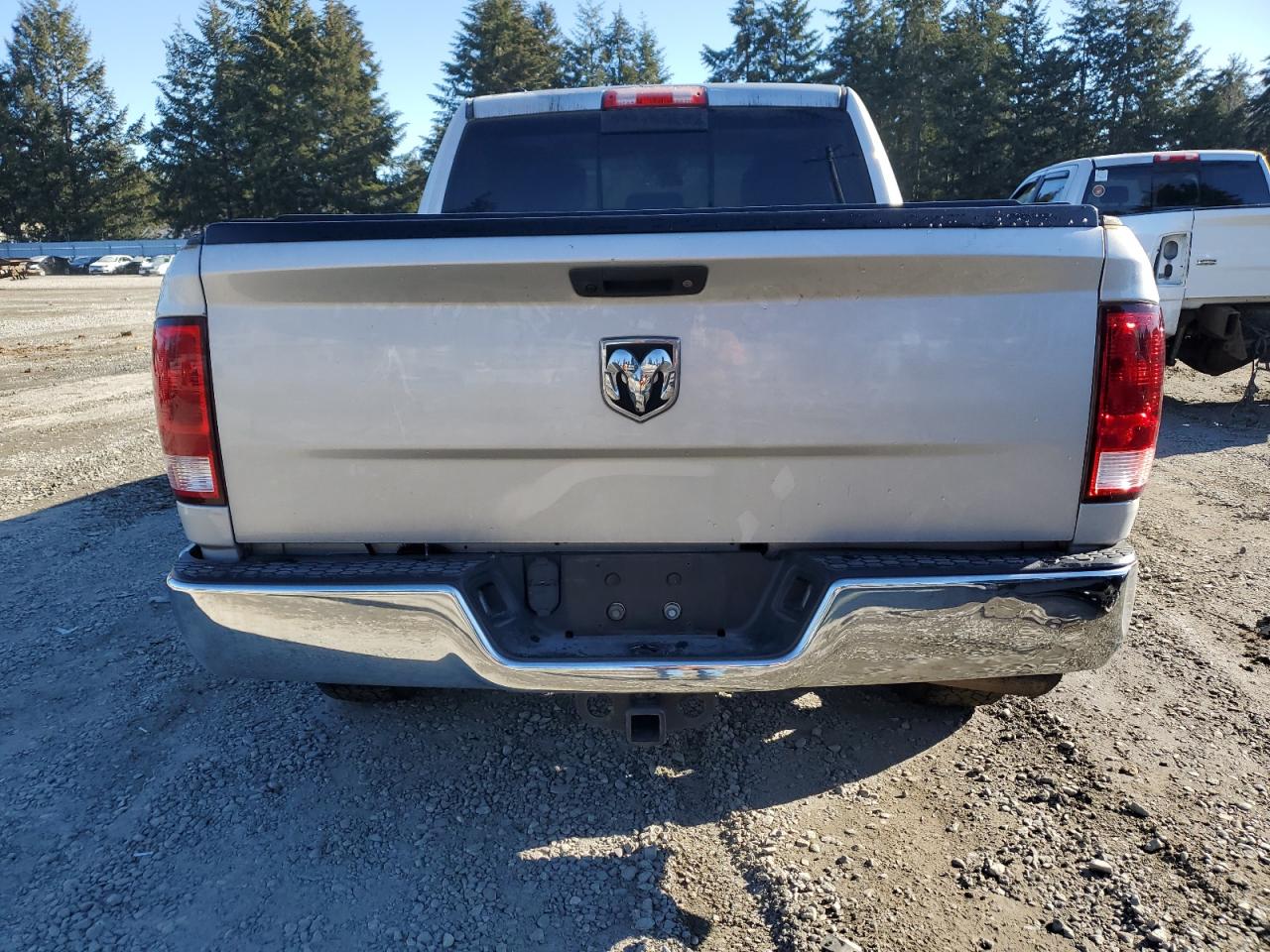 2017 RAM 1500 - Image 6