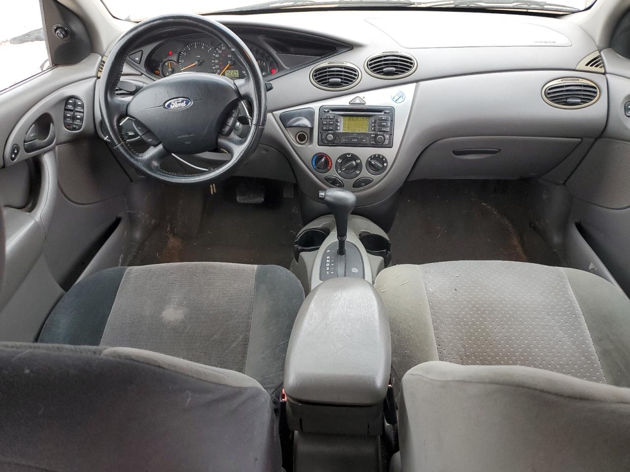 2004 Ford Focus - Image 8
