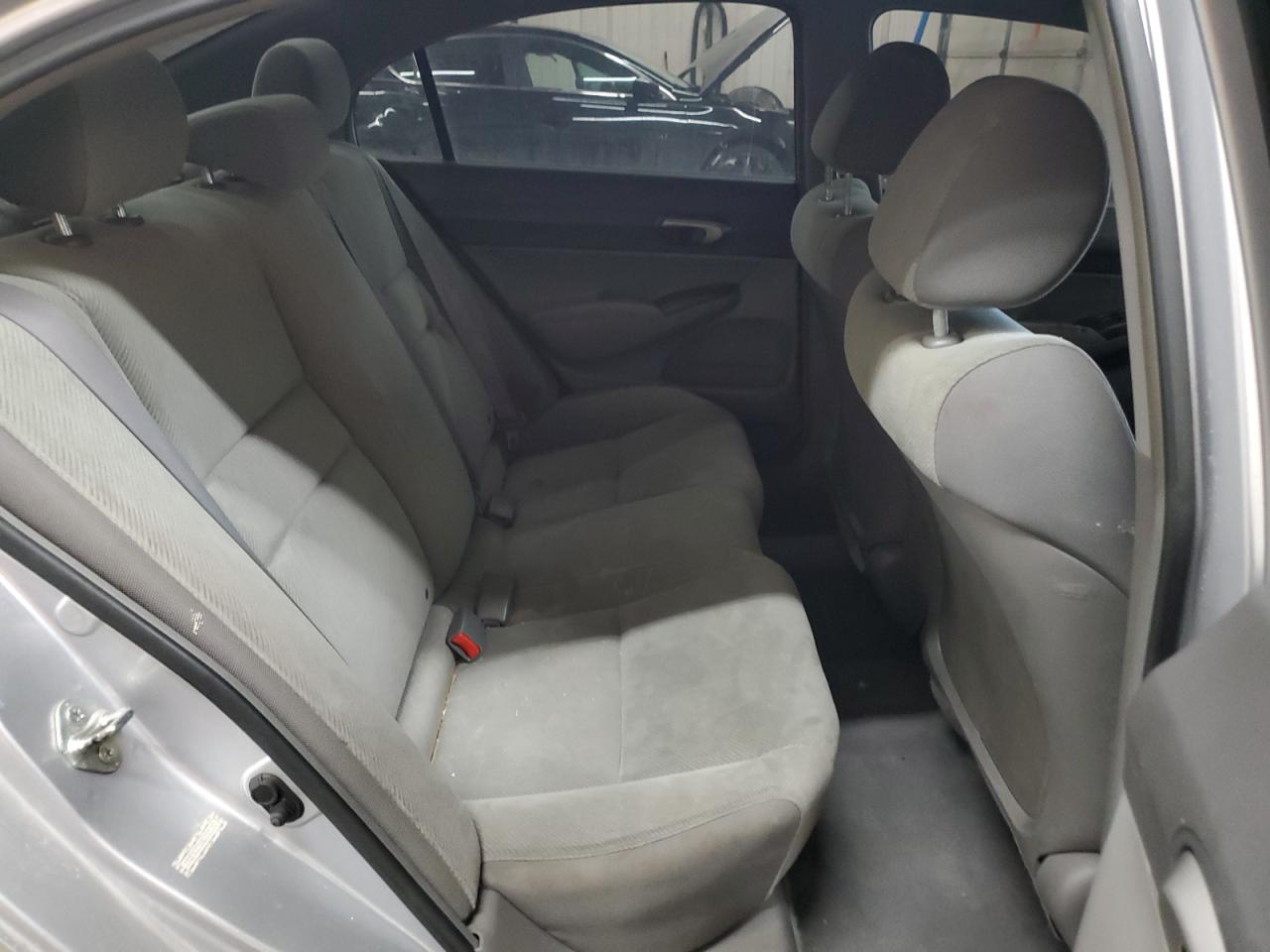2010 Honda Civic - Image 11
