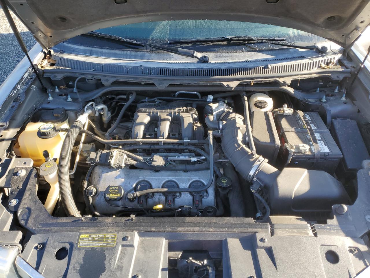 2009 Ford Flex - Image 12