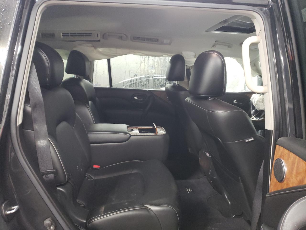2019 Infiniti QX80 - Image 10