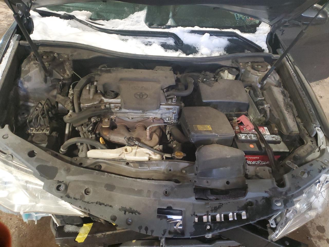 2012 Toyota Camry - Image 11