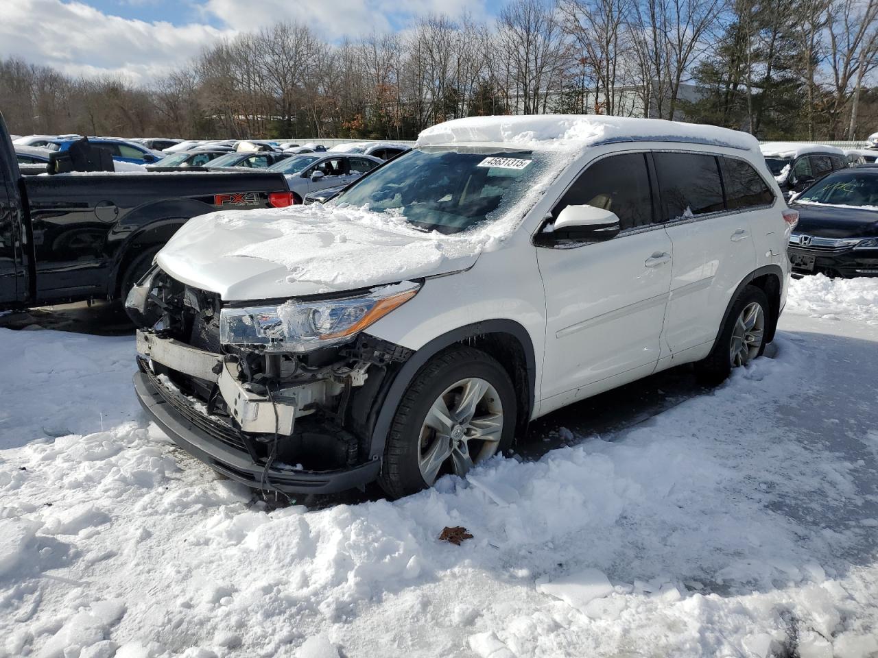 2015 Toyota Highlander - Image 1