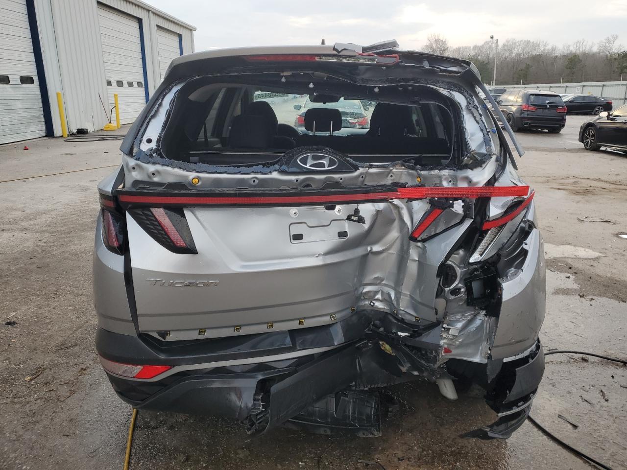 2022 Hyundai Tucson - Image 6