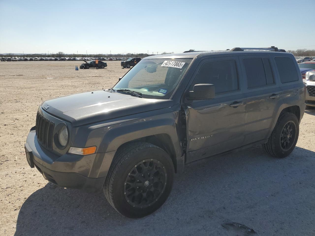 2016 Jeep Liberty (Patriot) - Image 1