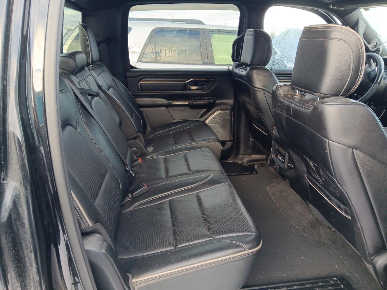 2020 RAM 1500 - Image 11