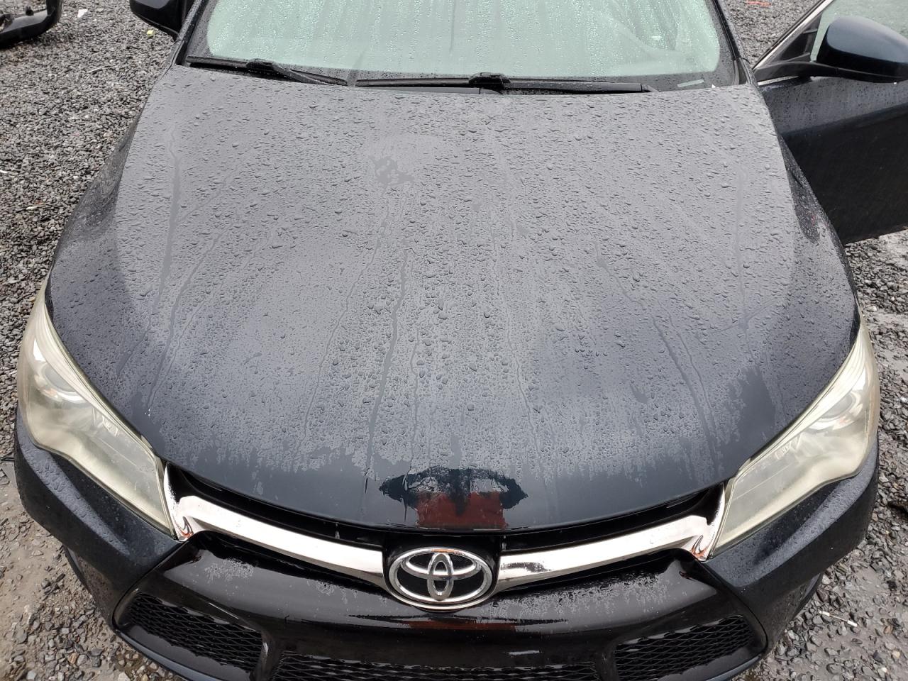 2017 Toyota Camry - Image 11
