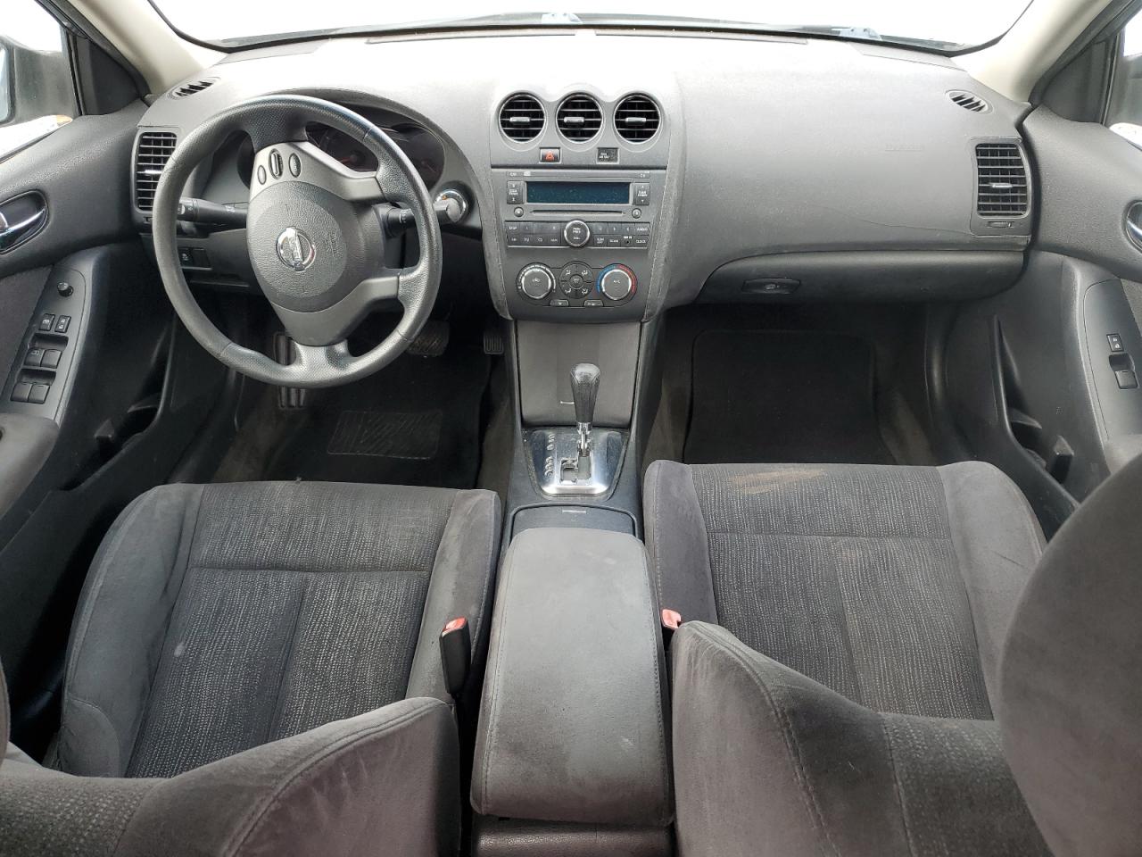2011 Nissan Altima - Image 8