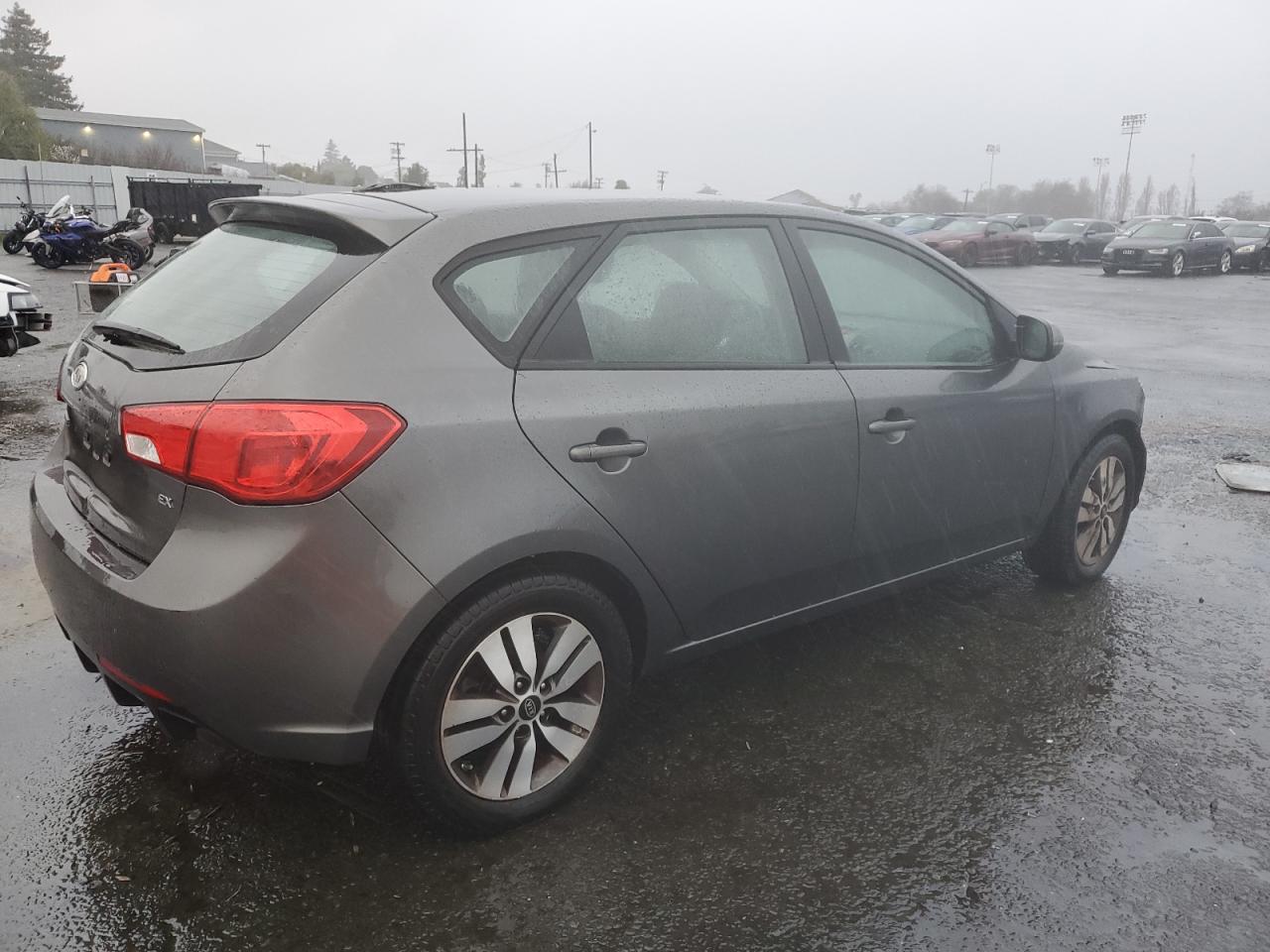 2013 Kia Forte - Image 3
