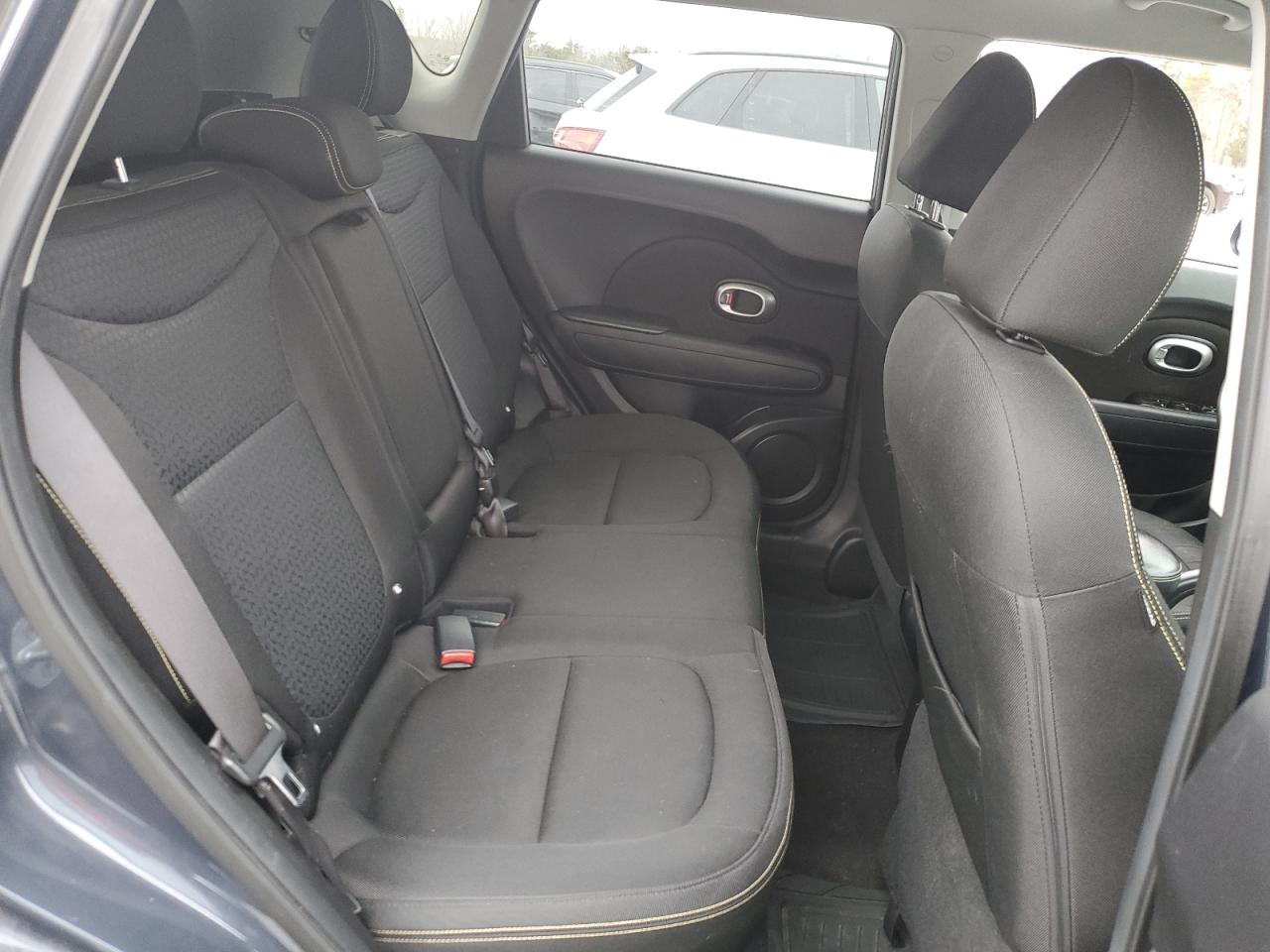 2016 Kia Soul - Image 12