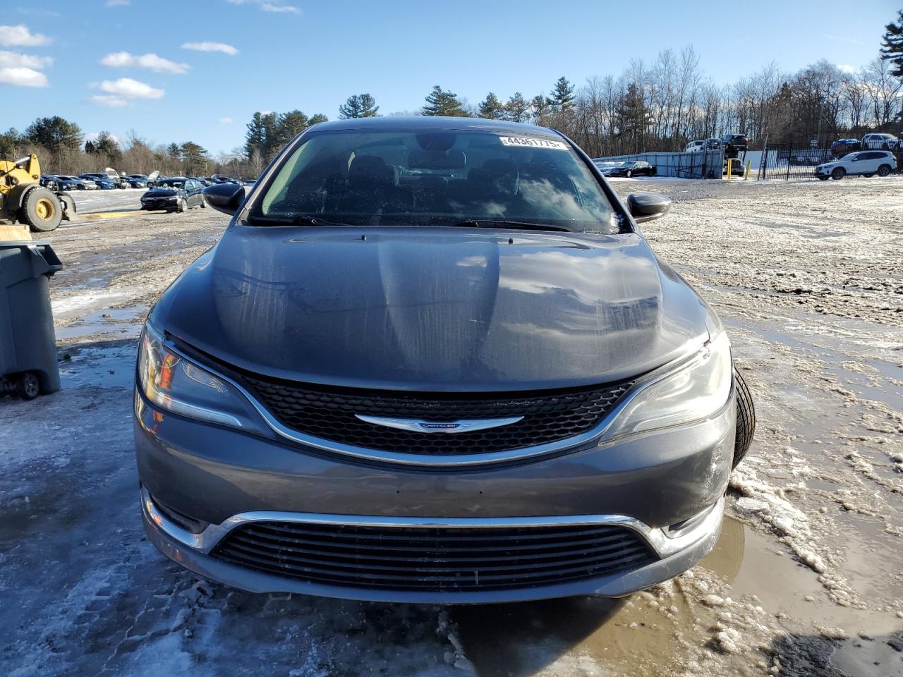 2016 Chrysler 200 - Image 5