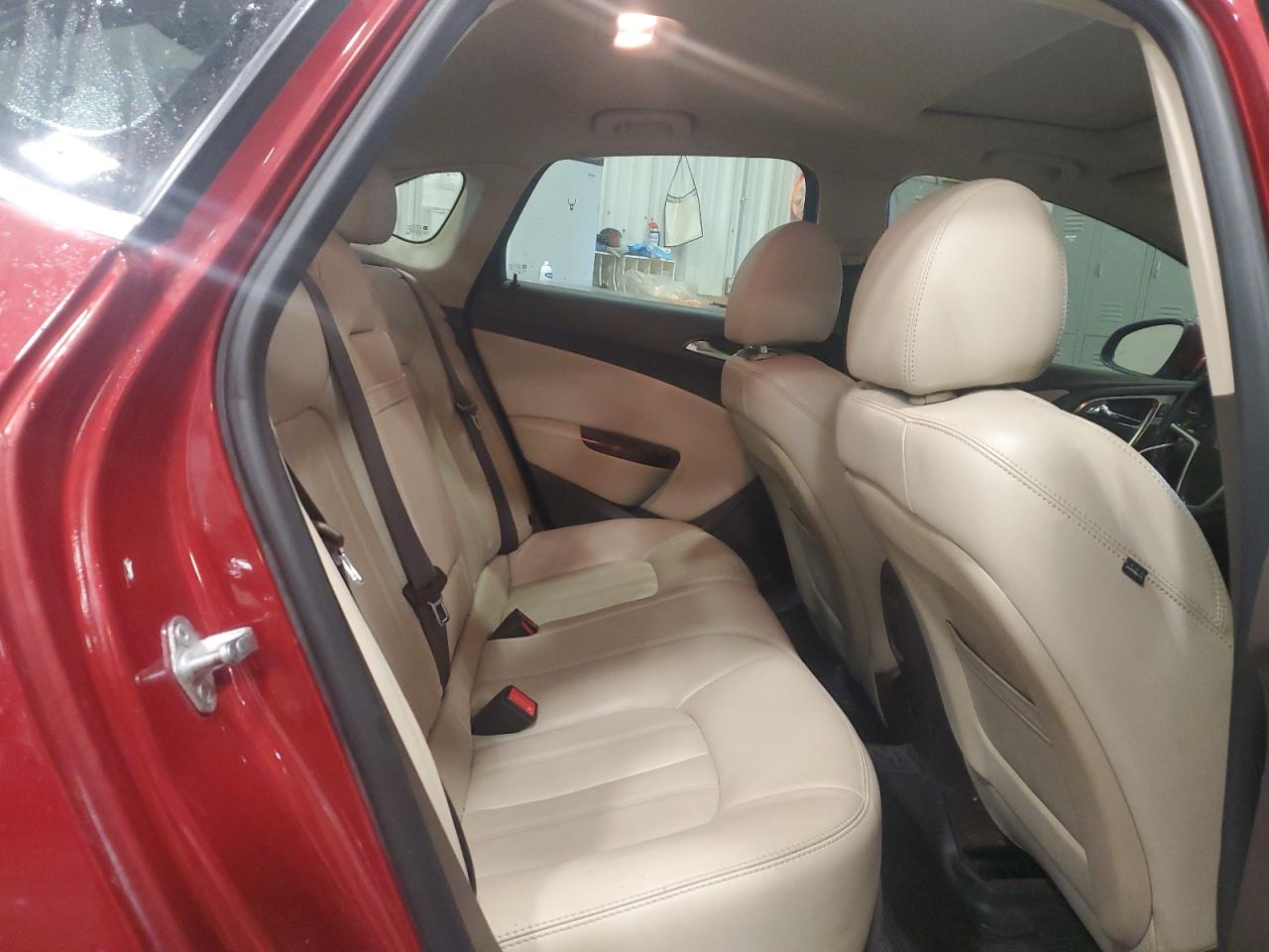 2014 Buick Verano - Image 10