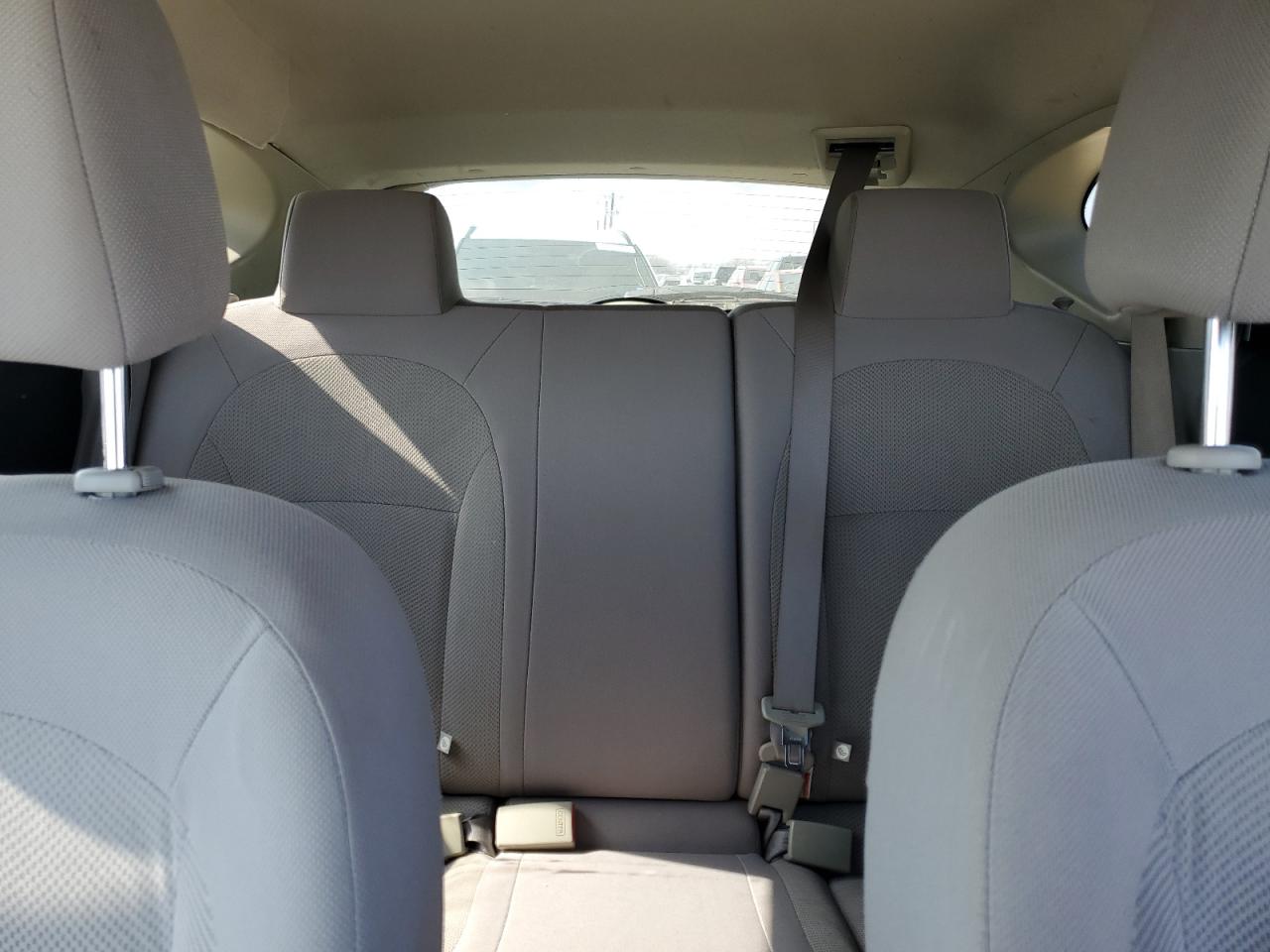 2015 Nissan Rogue - Image 10