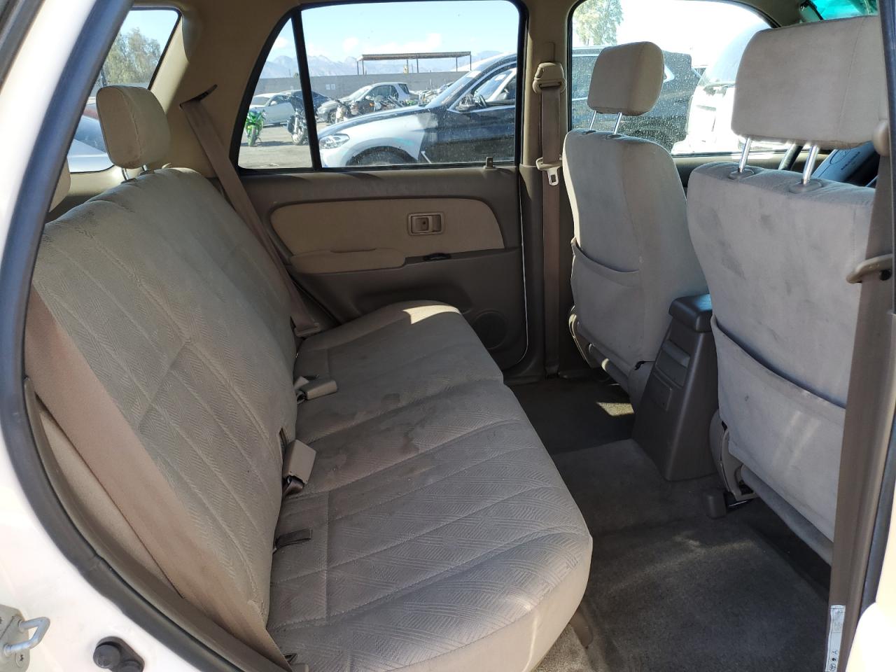 2002 Toyota 4Runner - Image 11