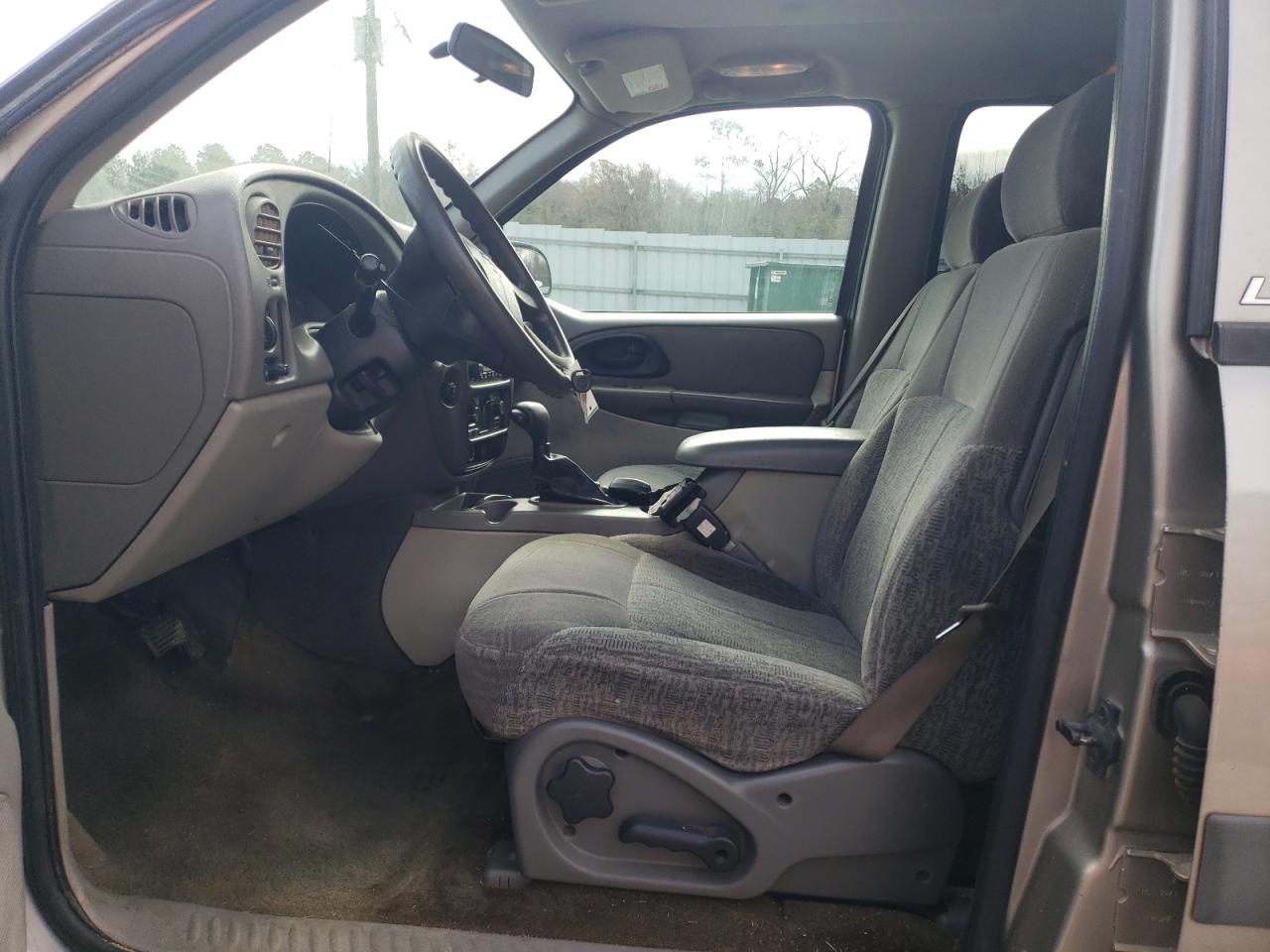 2003 Chevrolet TrailBlazer - Image 7