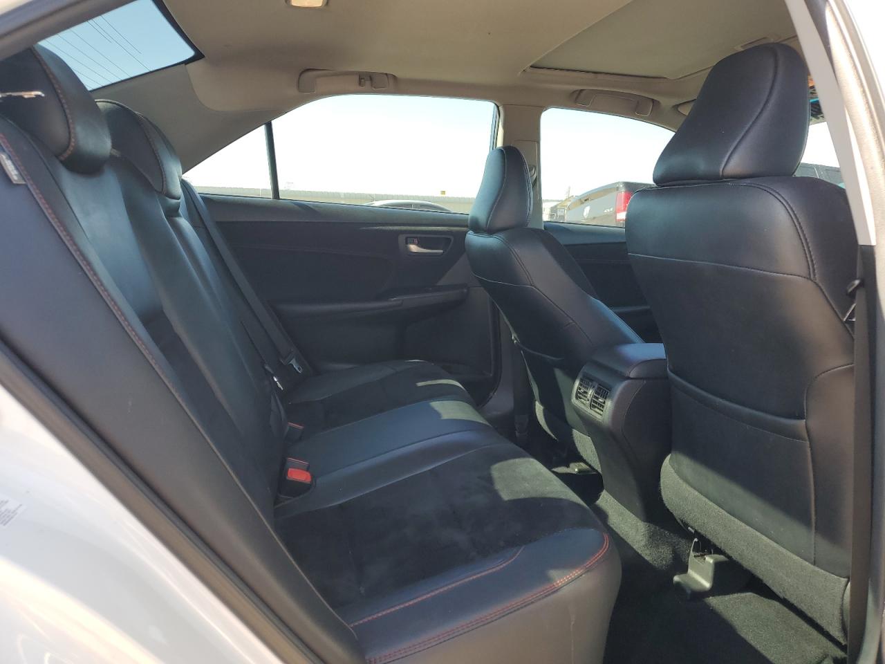 2017 Toyota Camry - Image 10