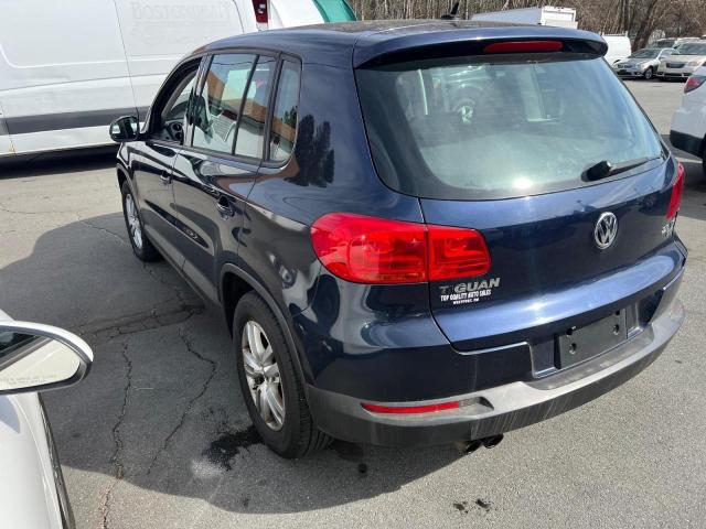 Parquets VOLKSWAGEN TIGUAN 2012 Granatowy