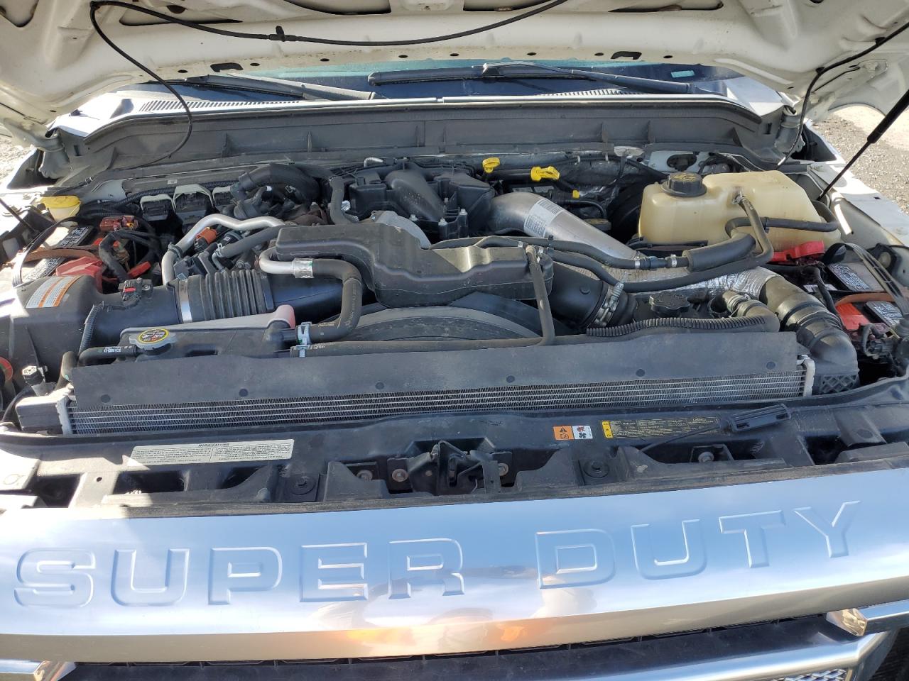 2015 Ford F350 - Image 11