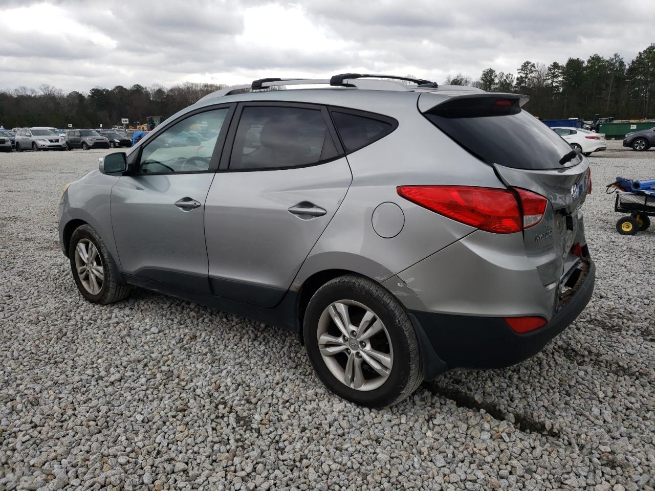 2012 Hyundai Tucson - Image 2