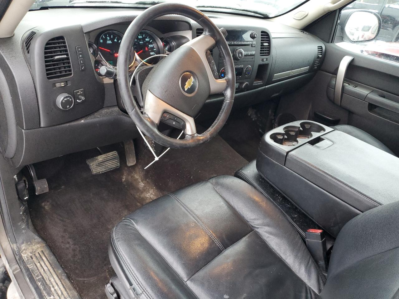 2012 Chevrolet Silverado - Image 8