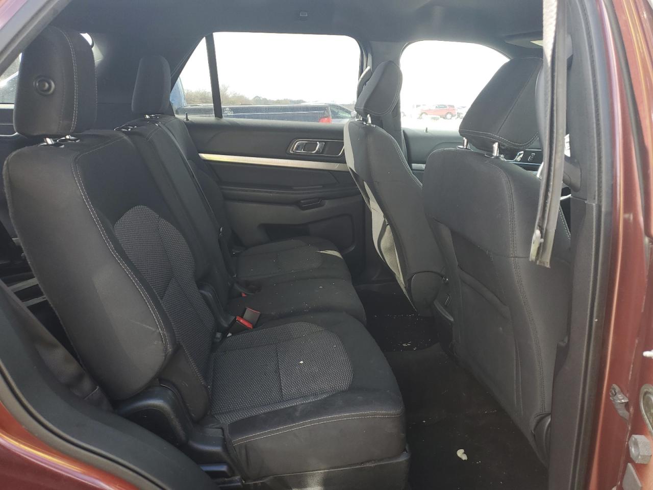 2018 Ford Explorer - Image 11