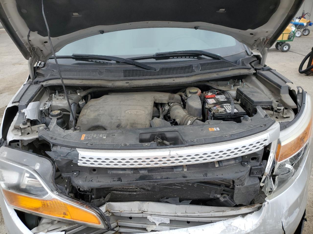 2013 Ford Explorer - Image 12