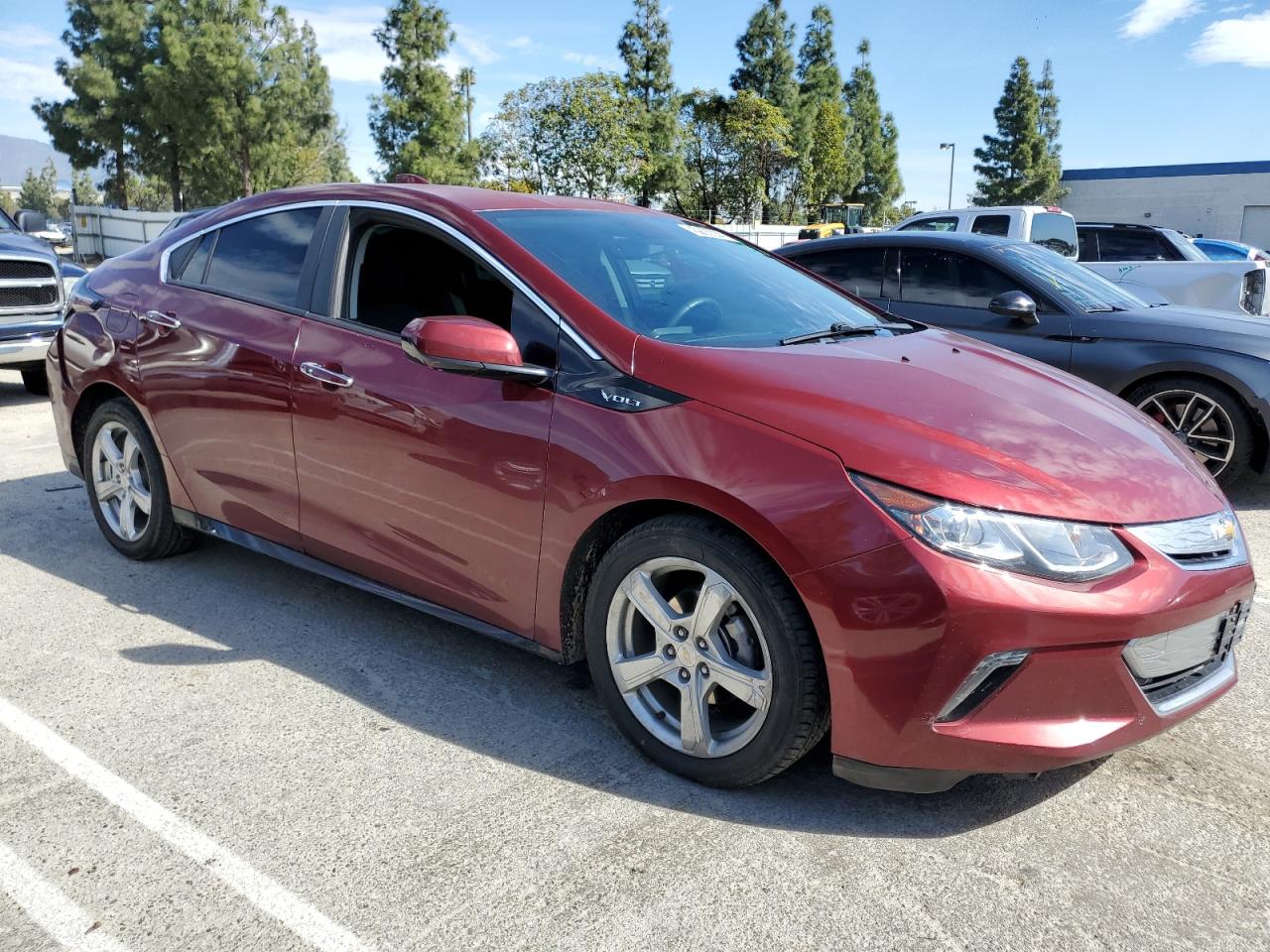 2017 Chevrolet Volt - Image 4