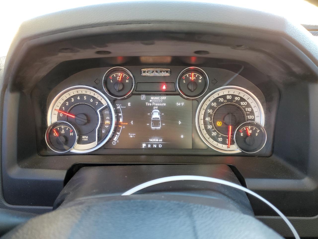 2019 RAM 1500 - Image 9